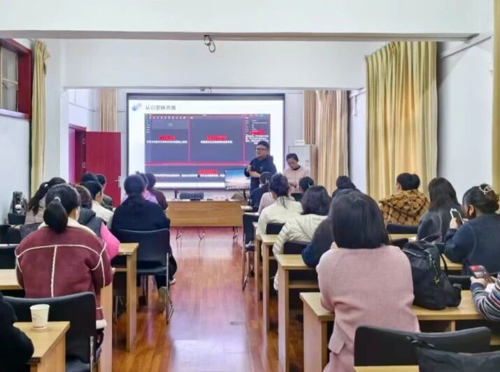 153715-831965.jpg rB4-dmkSjouAM35YAADioK40CsY509.jpg